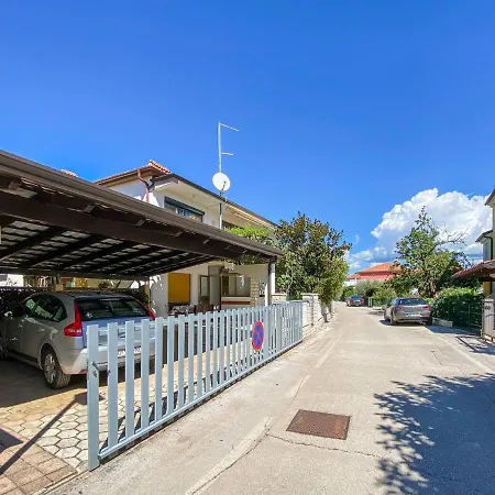 Beco Two * Novigrad (Istria)
