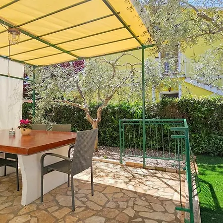 Apartment Beco Two *